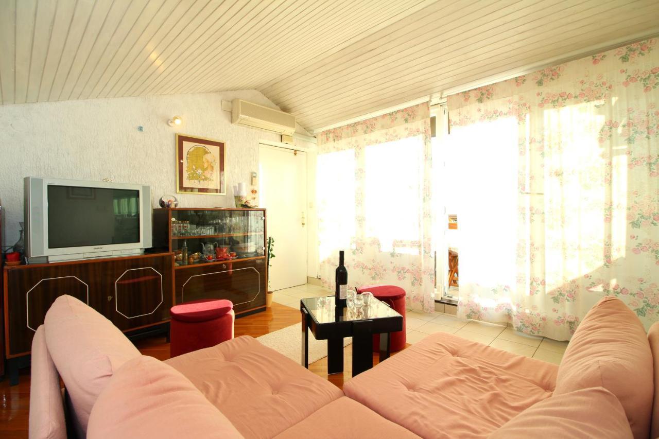 Apartment Ruza 2021 Premantura Exterior photo